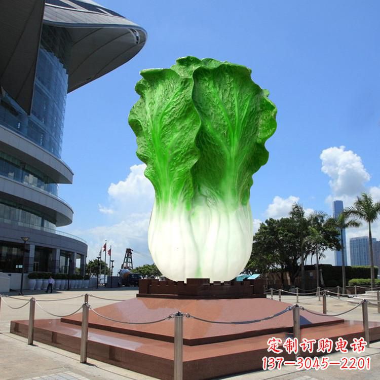 达州玻璃钢白菜雕塑给城市广场带来活力