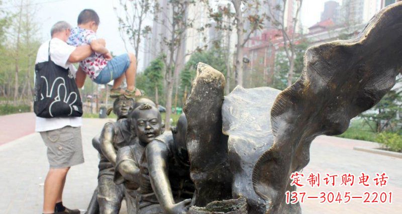 达州拔萝卜的儿童小区景观铜雕