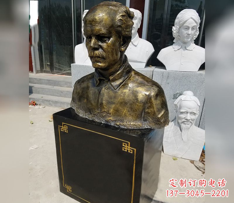 达州白求恩胸像荣耀中国历史精神
