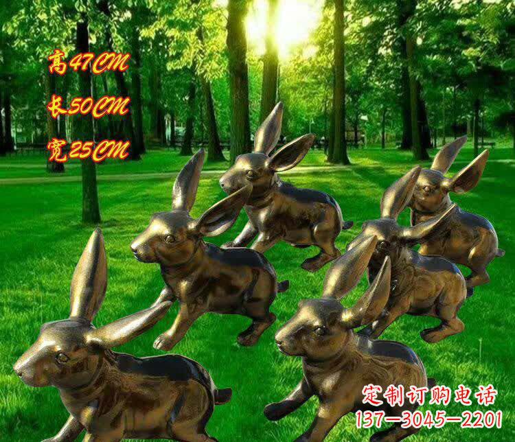 达州奔跑的兔子雕塑