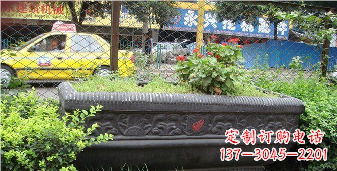 达州玻璃钢仿铜花盆雕塑精美工艺结合现代科技