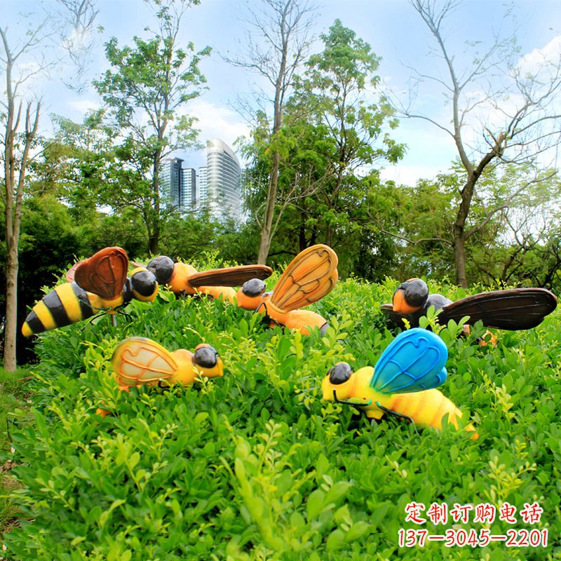 达州玻璃钢仿真蜜蜂-公园草丛花丛动物雕塑摆件