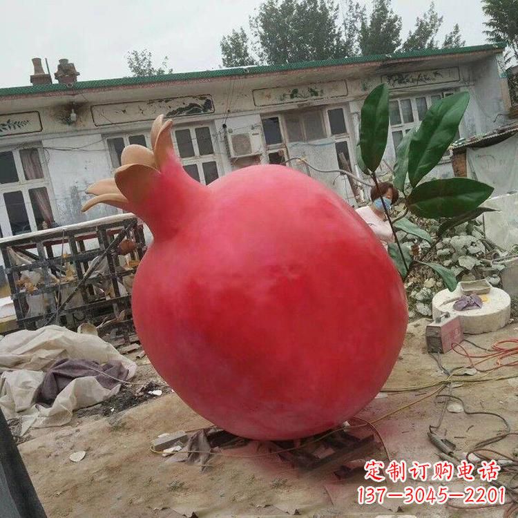 达州玻璃钢仿真石榴雕塑精美绝伦
