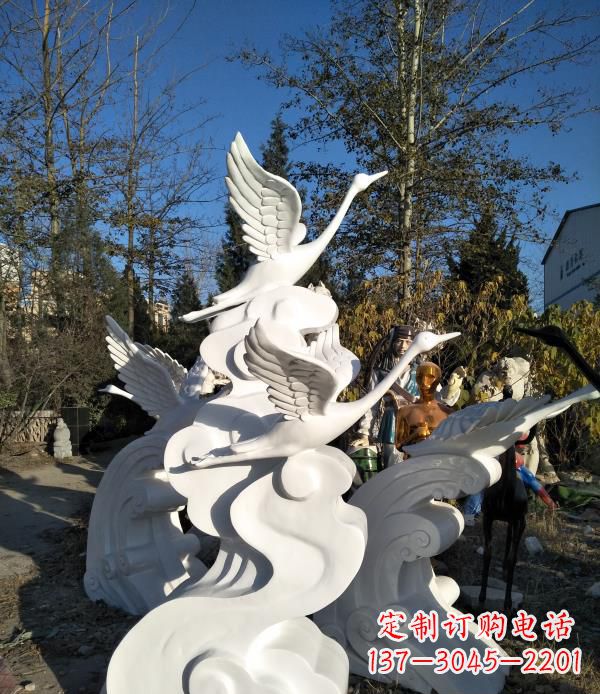 达州玻璃钢天鹅雕塑