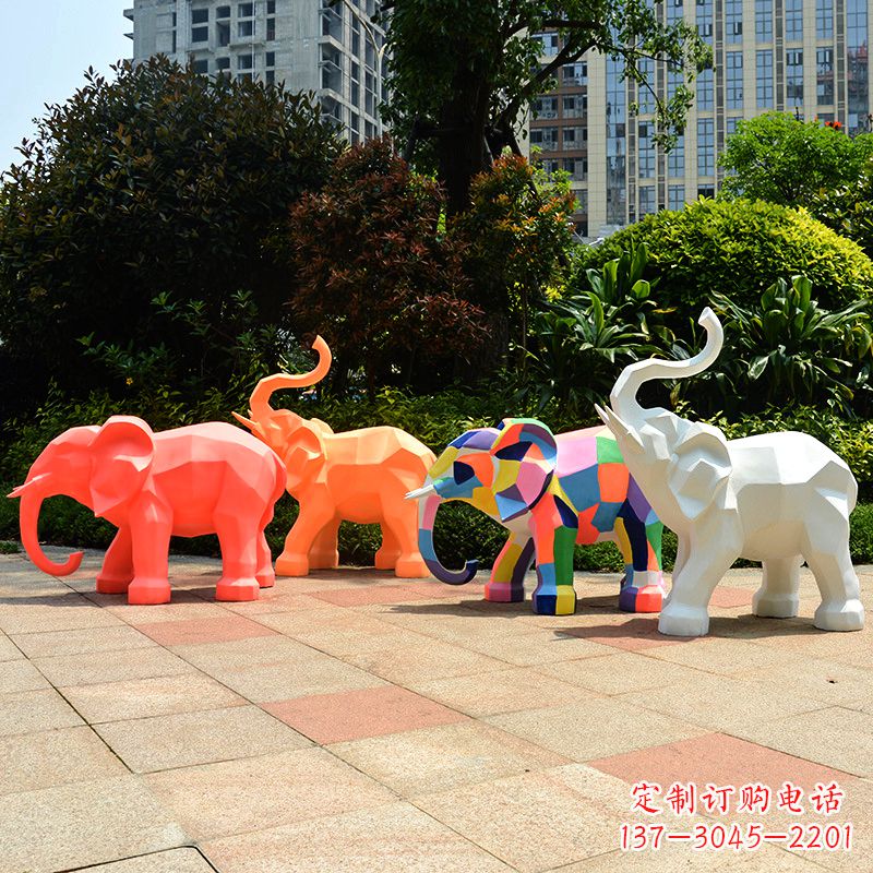 达州金色大象雕塑活跃的商场游乐场