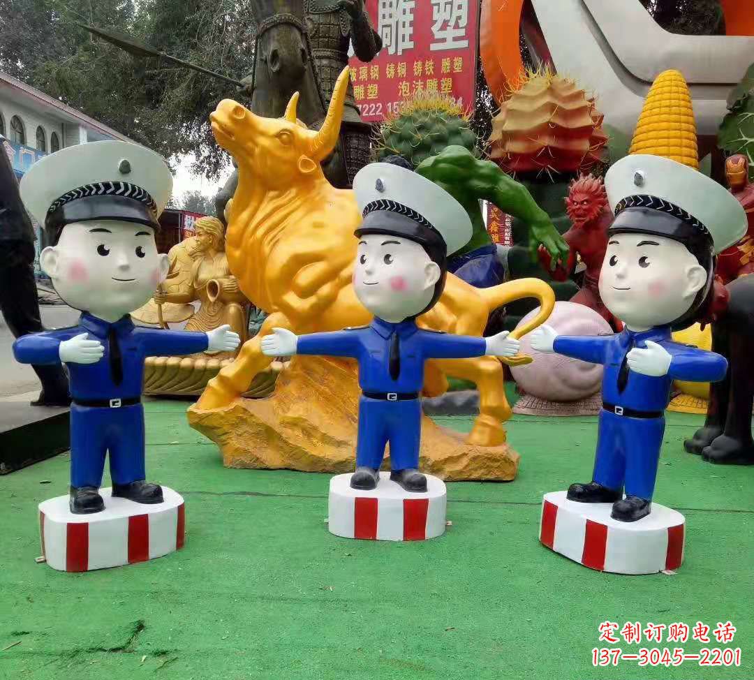 达州玻璃钢卡通交通警察雕塑公园景观雕塑