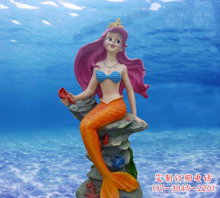 达州玻璃钢雕刻的美人鱼