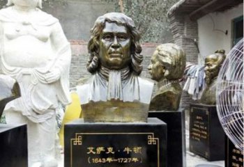 达州玻璃钢仿铜雕塑——纪念伟大的牛顿