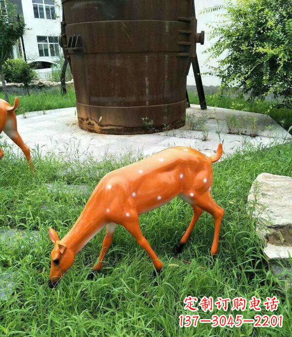 达州梅花鹿雕塑精美的艺术品