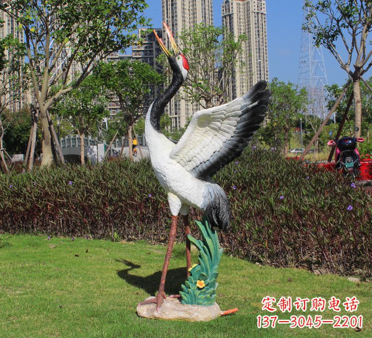 达州仙鹤雕塑玻璃钢的艺术之美