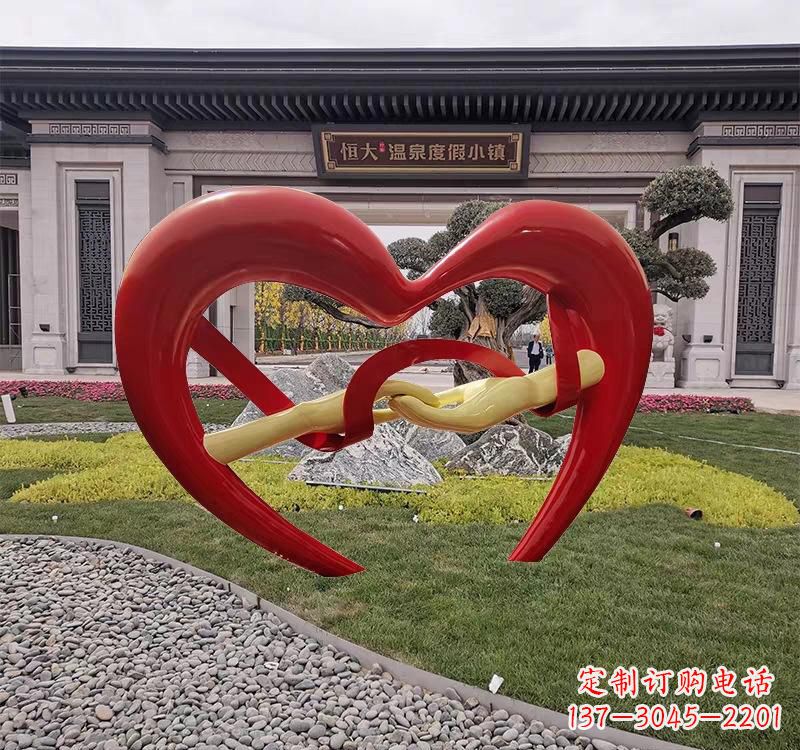 达州不锈钢爱心字母雕塑——传递爱的艺术美学