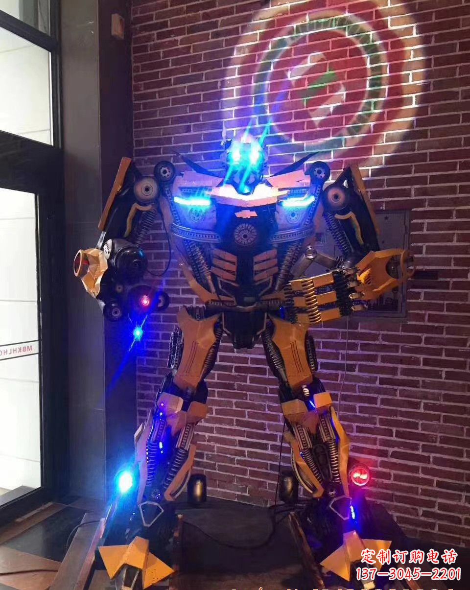 达州不锈钢变形金刚雕塑经典改造