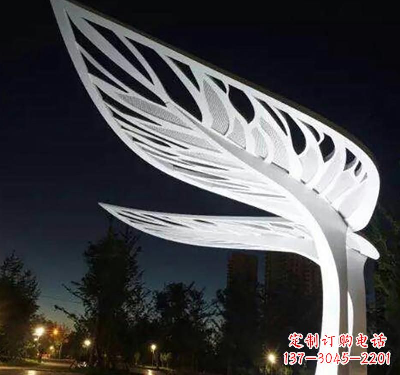 达州不锈钢树叶雕塑点缀城市景观