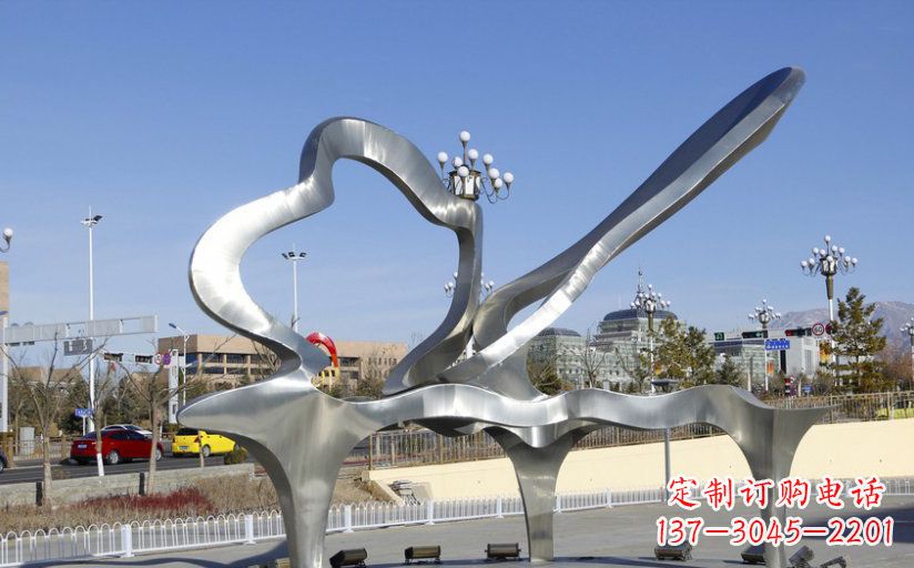 达州不锈钢抽象钢琴广场雕塑