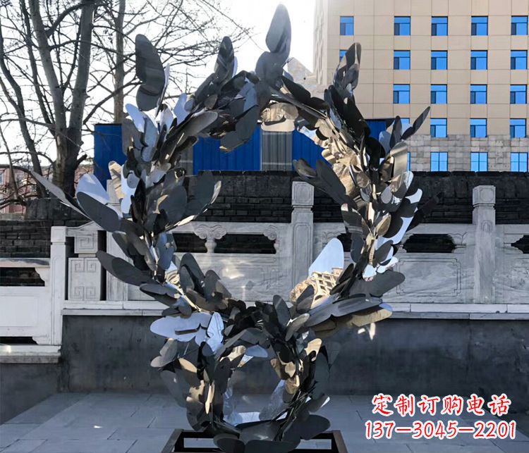 达州不锈钢抽象蝴蝶花环景观雕塑