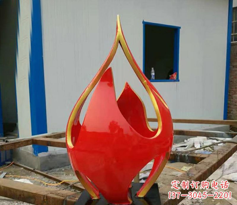 达州不锈钢龙雕塑点缀火龙果广场