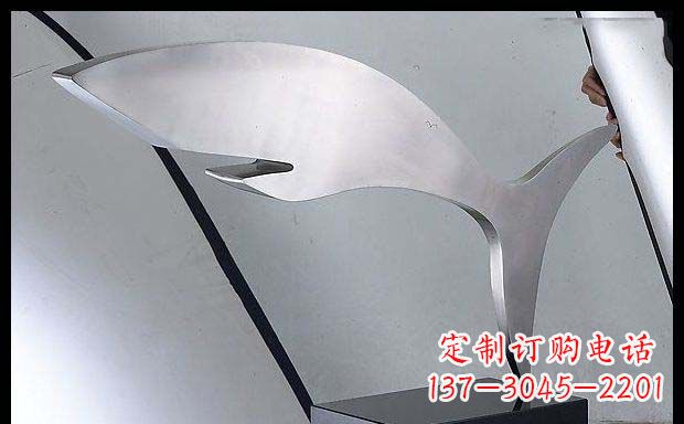 达州精美不锈钢鲸鱼雕塑