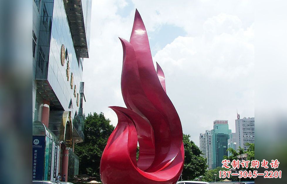 达州不锈钢抽象孔雀广场景观雕塑