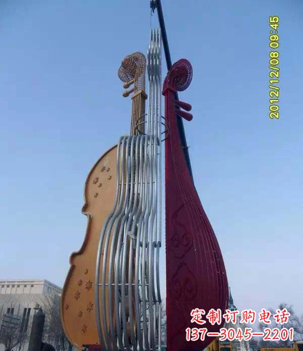 达州不锈钢抽象琵琶雕塑