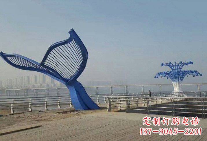达州不锈钢抽象喷水鲸鱼雕塑