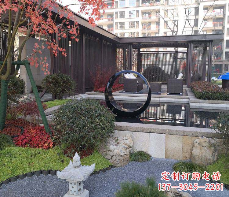 达州不锈钢抽象圆环雕塑