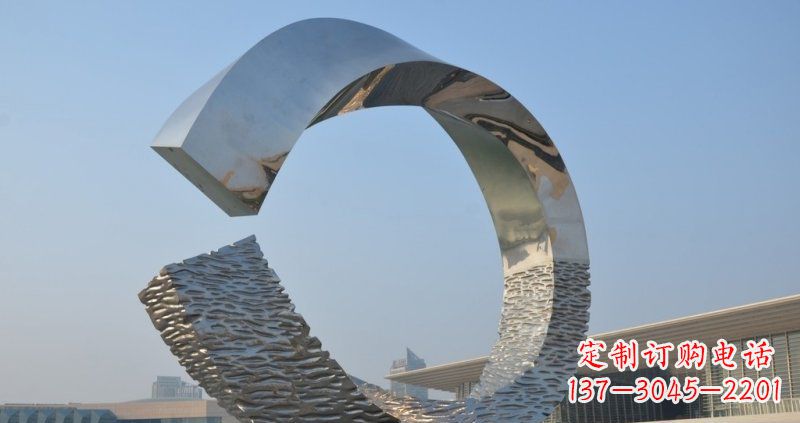 达州不锈钢抽象圆环广场景观雕塑