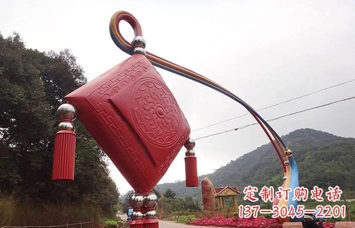 达州精美不锈钢拱门雕塑