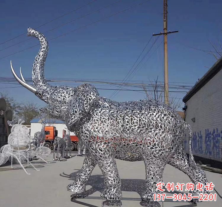 达州不锈钢大象雕塑象征力量与美丽