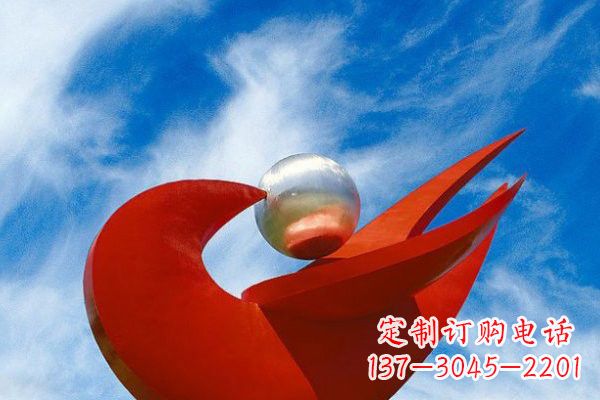 达州“和平鸽”用不锈钢大型雕塑抒发爱与和平