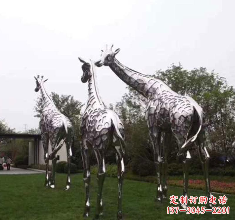 达州精美的不锈钢大型长颈鹿雕塑