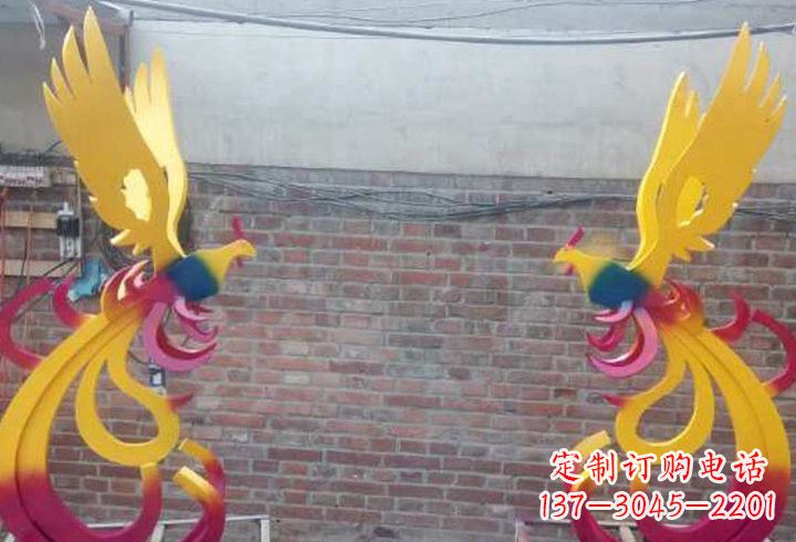 达州不锈钢公园彩色凤凰雕塑——艺术与自然的融合
