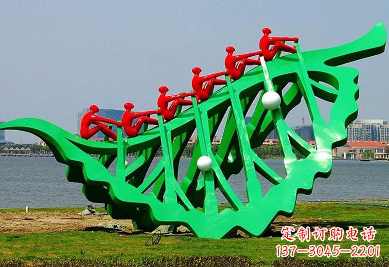 达州不锈钢公园抽象树叶船雕塑