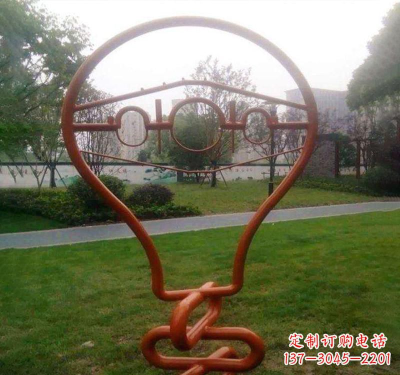 达州不锈钢灯泡雕塑点亮城市之美