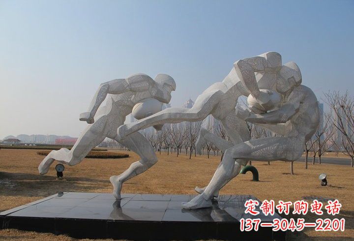 达州不锈钢公园橄榄球运动员雕塑