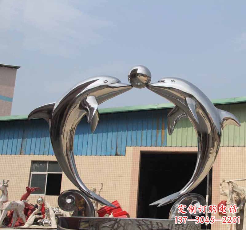达州海豚之恋——不锈钢公园镜面海豚顶球雕塑