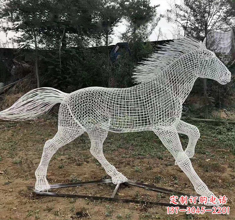 达州不锈钢公园镂空奔马雕塑