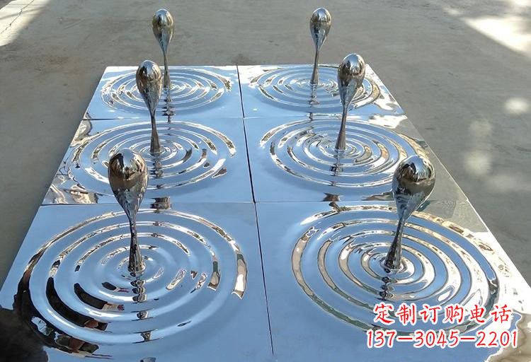 达州不锈钢水滴雕塑激发自然之美