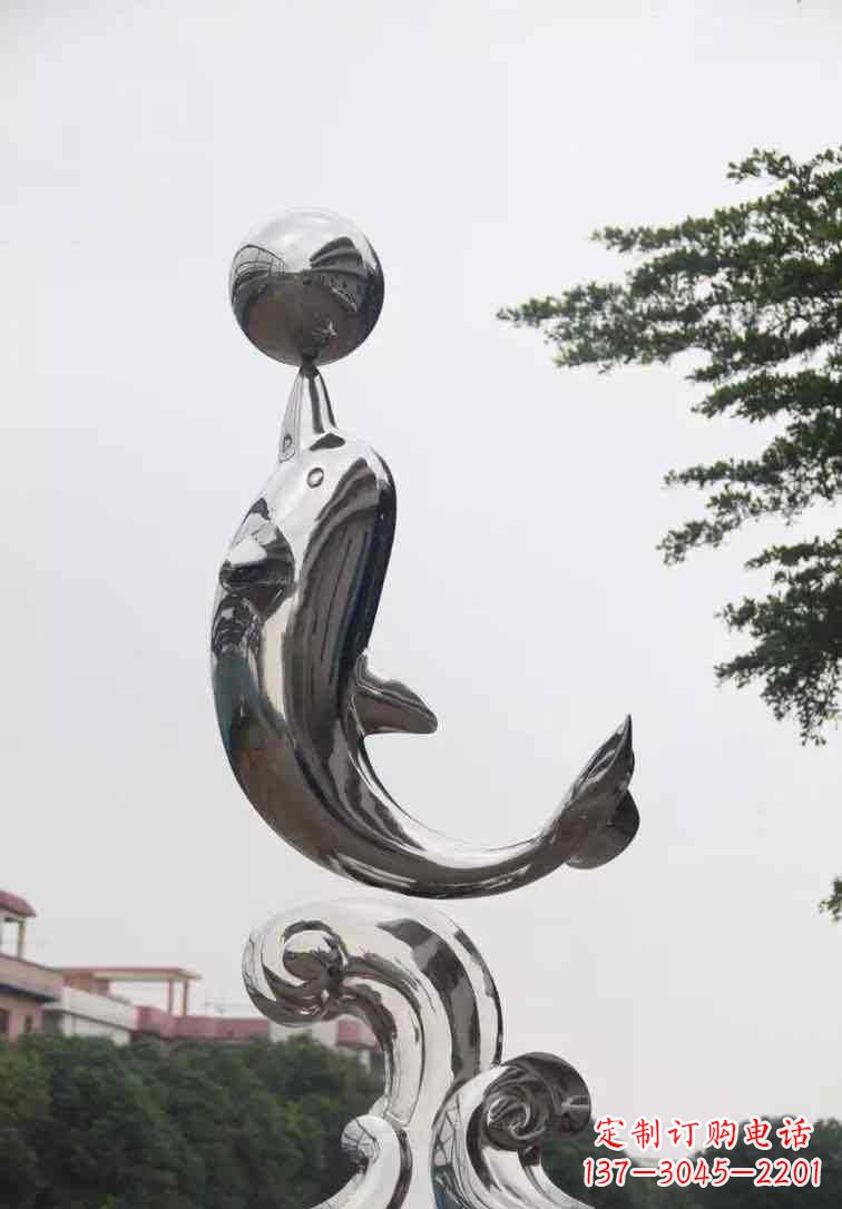 达州海豚雕塑增添不锈钢广场的魅力