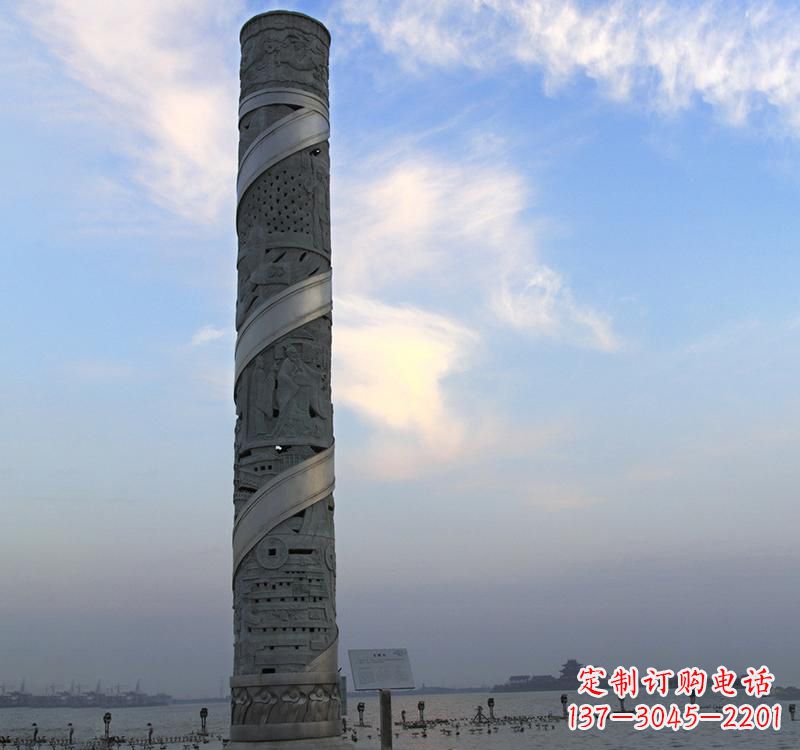 达州不锈钢广场景观龙柱雕塑