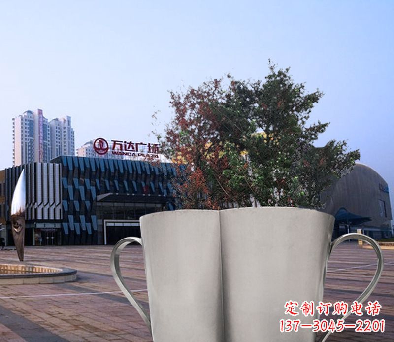 达州不锈钢花盆雕塑带来精致的艺术感受