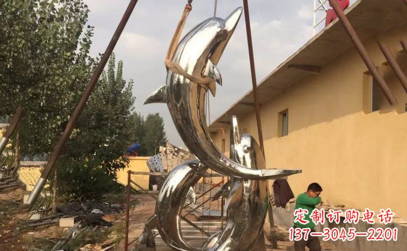 达州不锈钢海豚雕塑美丽而又神秘