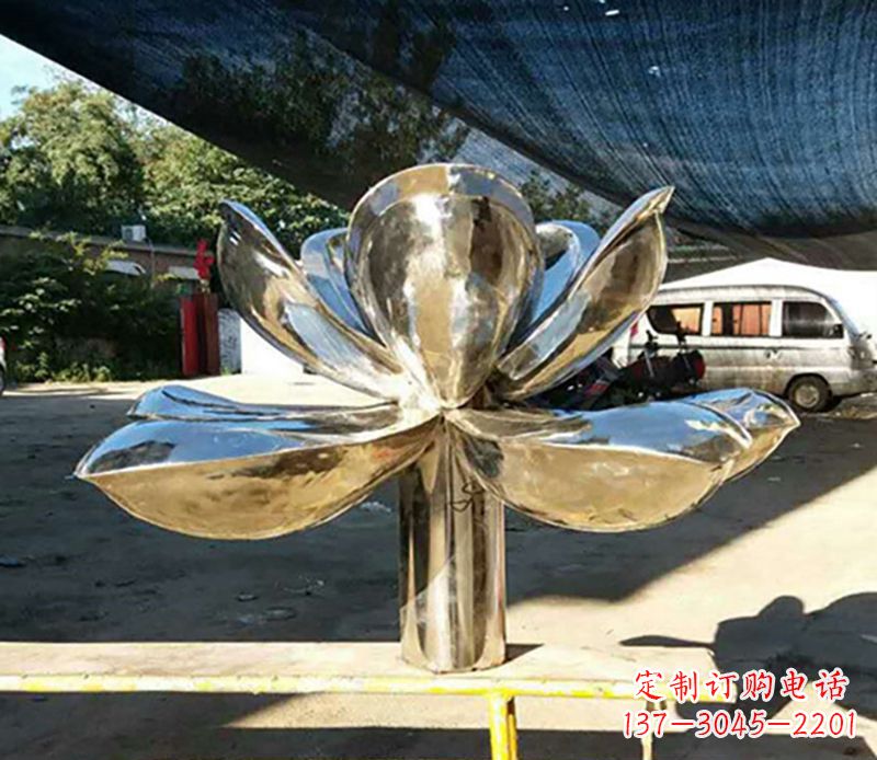 达州不锈钢荷花雕塑——彰显小区景观之美