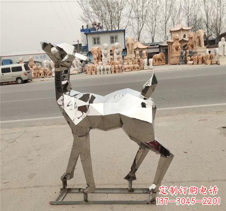 达州不锈钢几何小鹿雕塑