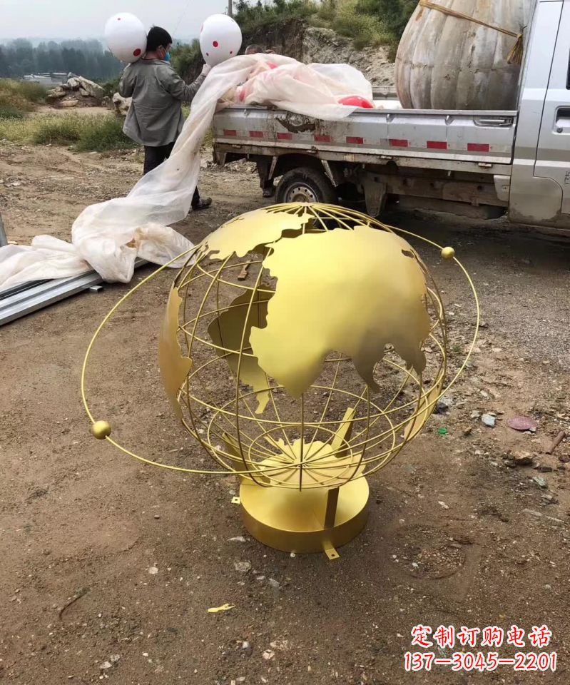 达州不锈钢金属校园地球仪 雕塑
