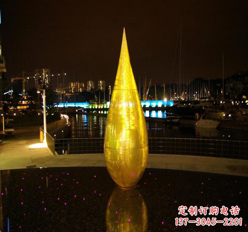 达州不锈钢水滴雕塑给环境带来美丽
