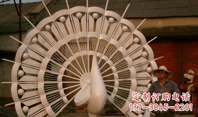 达州不锈钢孔雀开屏雕塑