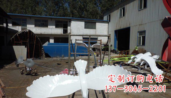 达州不锈钢老鹰雕塑 (2)