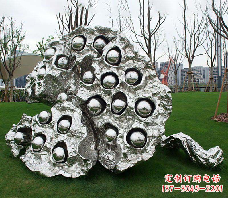 达州不锈钢莲蓬雕塑——精美极致的艺术品