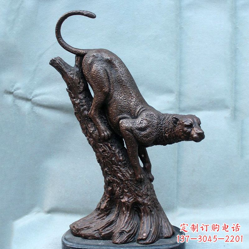 达州不锈钢猎豹雕塑经典之美
