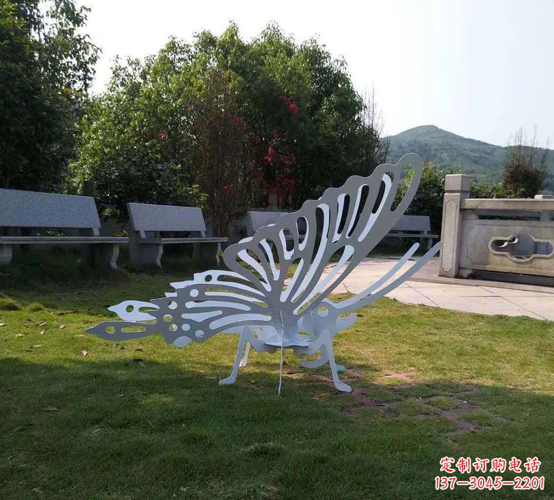 达州不锈钢镂空蝴蝶装饰雕塑